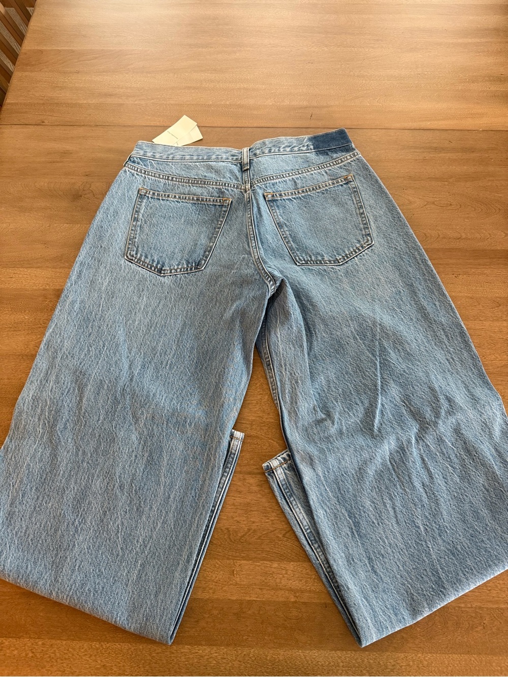 Abercrombie & Fitch “The Ultra Loose” Curve Love Jean - Picture 2 of 6